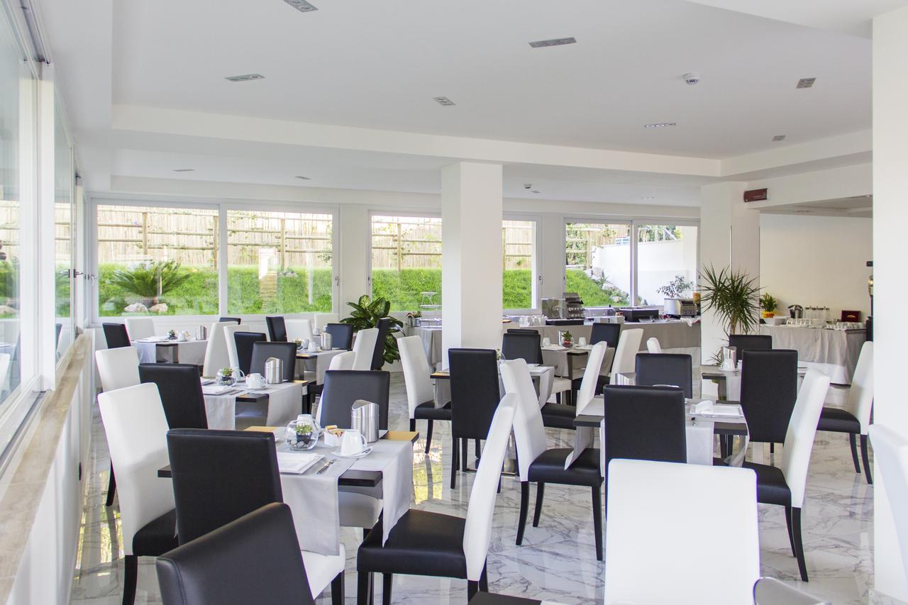 Hotel Villa Chiara Terracina Eksteriør bilde